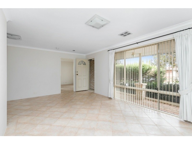 22 Thornbill Loop, Beeliar WA 6164