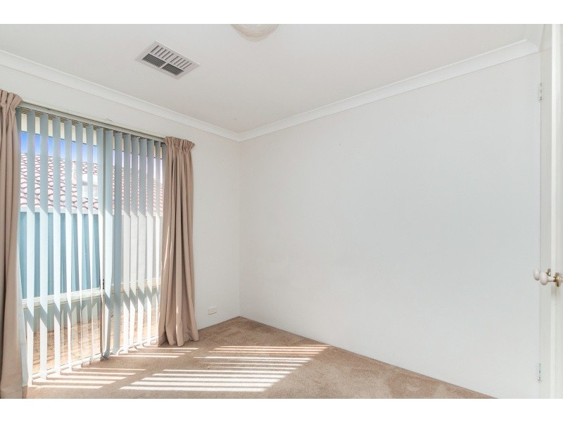 22 Thornbill Loop, Beeliar WA 6164