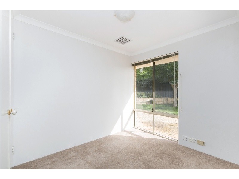 22 Thornbill Loop, Beeliar WA 6164