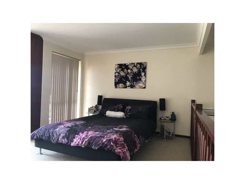 15 Vlaming Rise, Coogee WA 6166