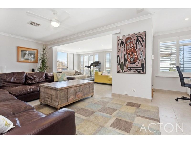 27 Beach Road, Coogee WA 6166