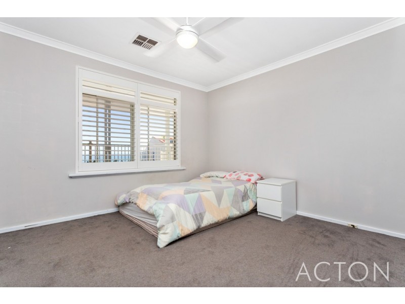 27 Beach Road, Coogee WA 6166