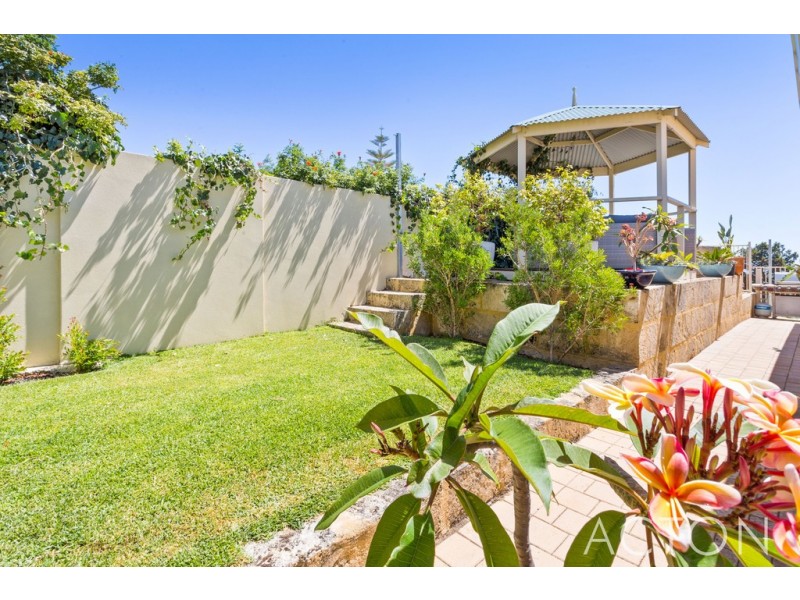 27 Beach Road, Coogee WA 6166