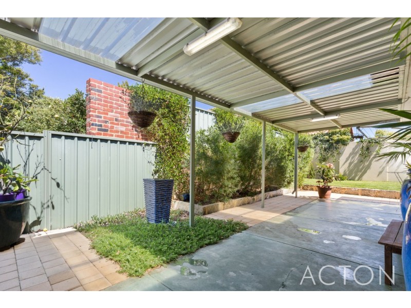 27 Beach Road, Coogee WA 6166