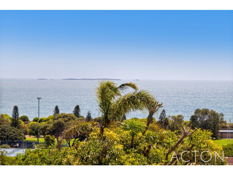 27 Beach Road, Coogee WA 6166