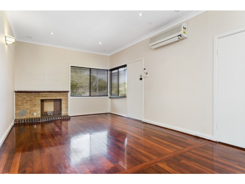 12 Treeby Street, Coolbellup WA 6163