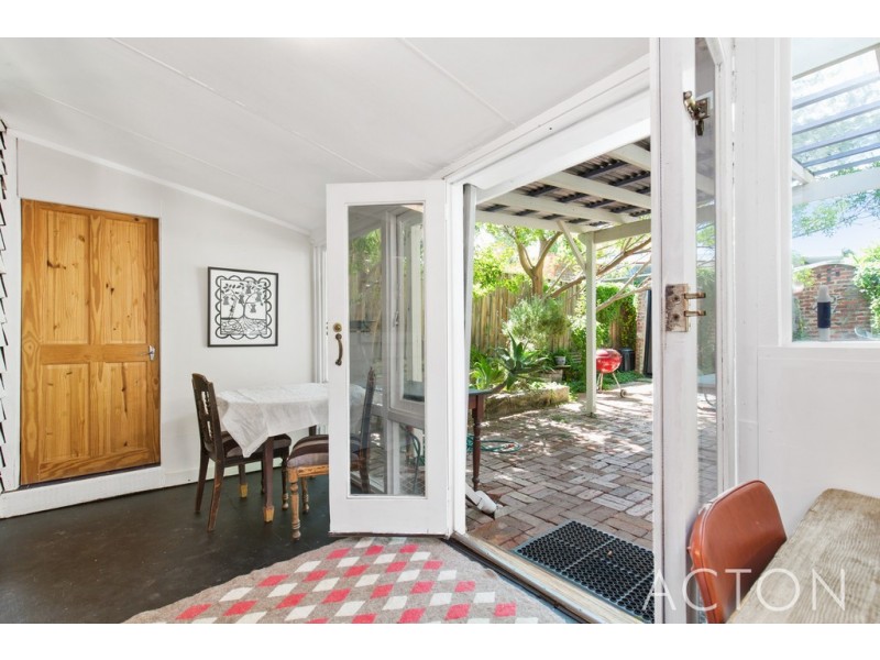 40 South Street, Fremantle WA 6160