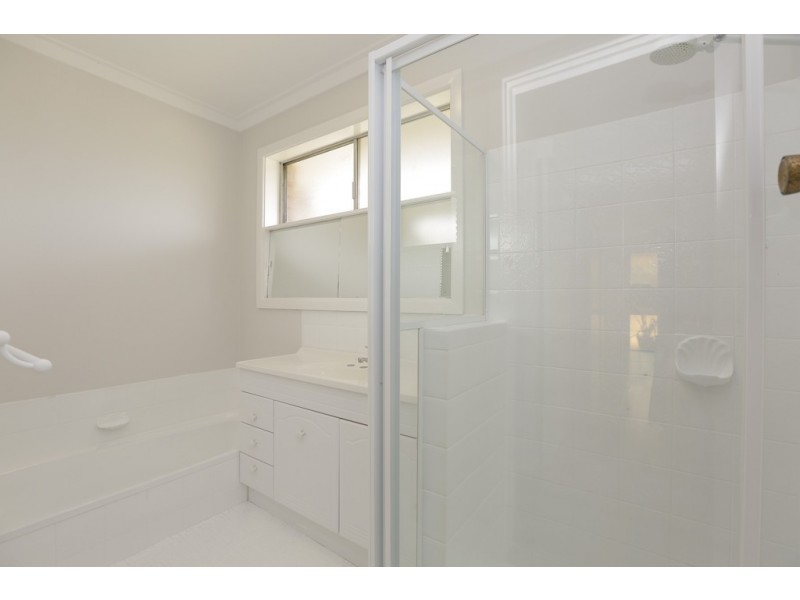 11 Hotspur Road, Spearwood WA 6163