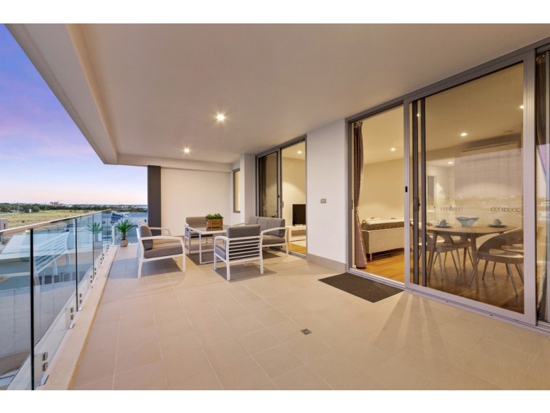 19/13 O’Connor Close, North Coogee WA 6163