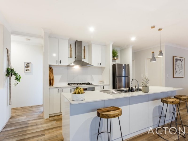 3 Wollemi Street, Spearwood WA 6163