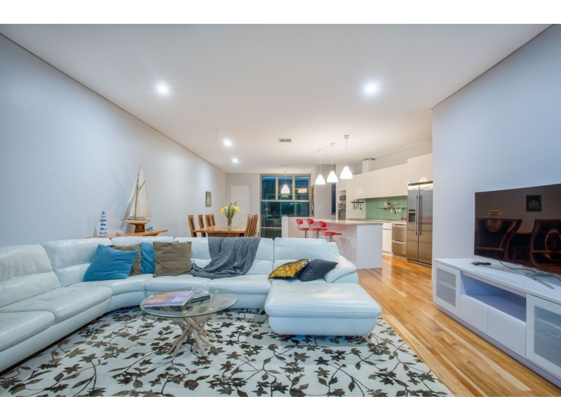 35 Perlinte View, North Coogee WA 6163