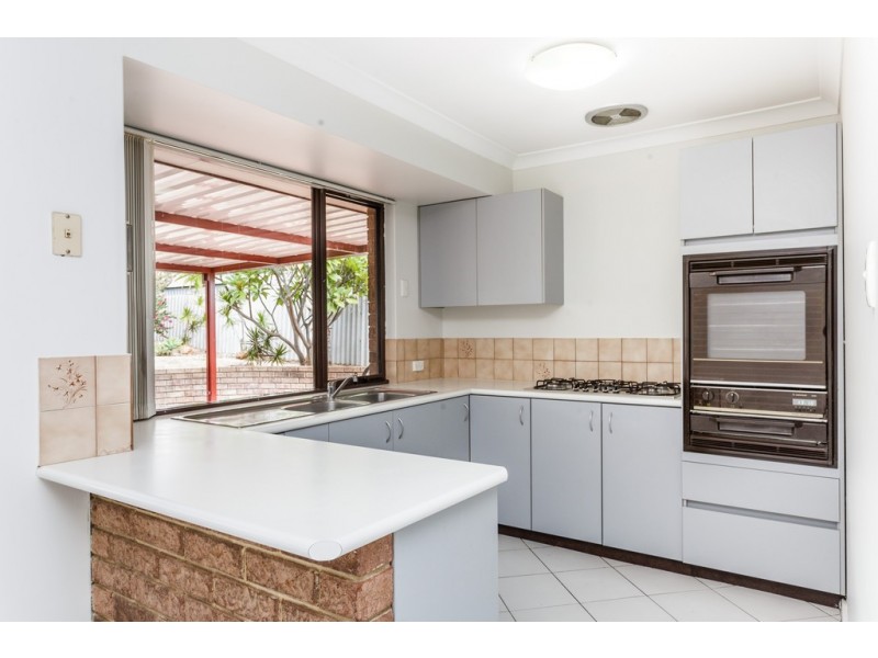 10 Lilly Court, Spearwood WA 6163