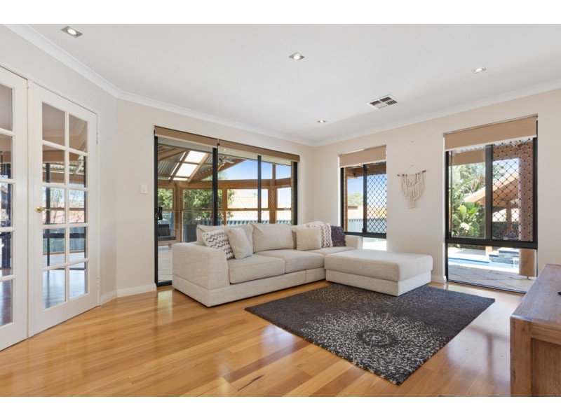 3 Bilcich Gardens, Spearwood WA 6163