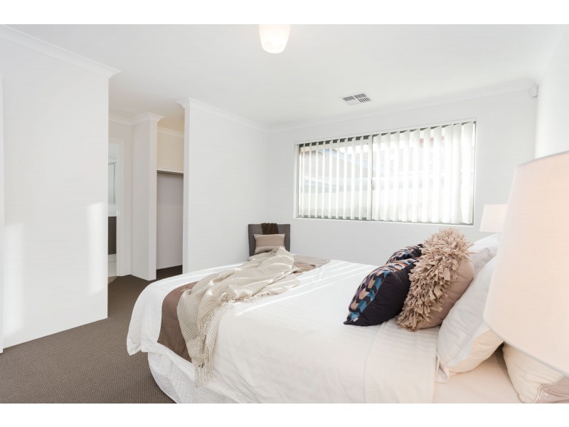 18 Goneril Way, Coolbellup WA 6163