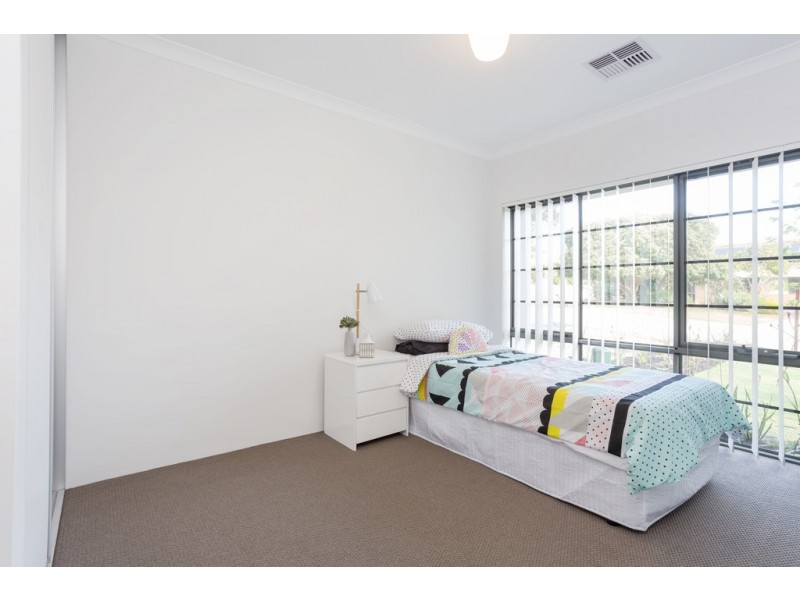 18 Goneril Way, Coolbellup WA 6163