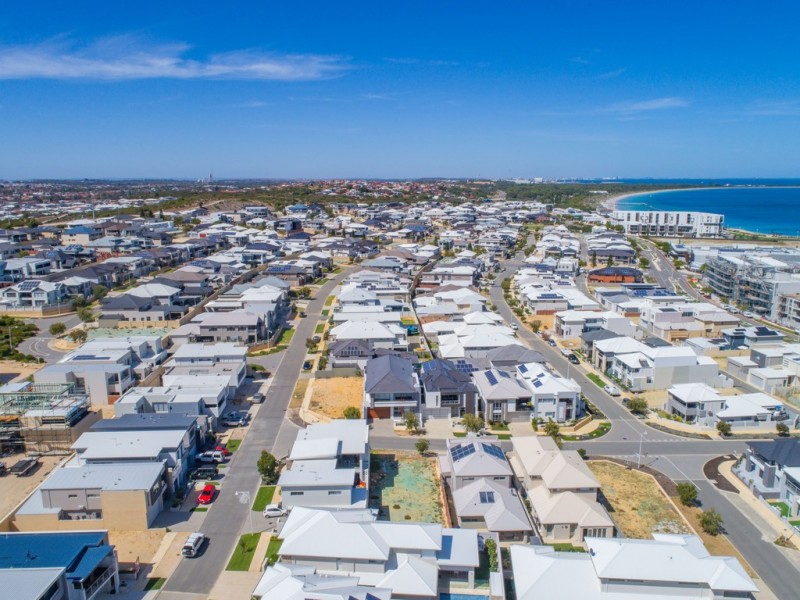 11 Devonshire Link, North Coogee WA 6163