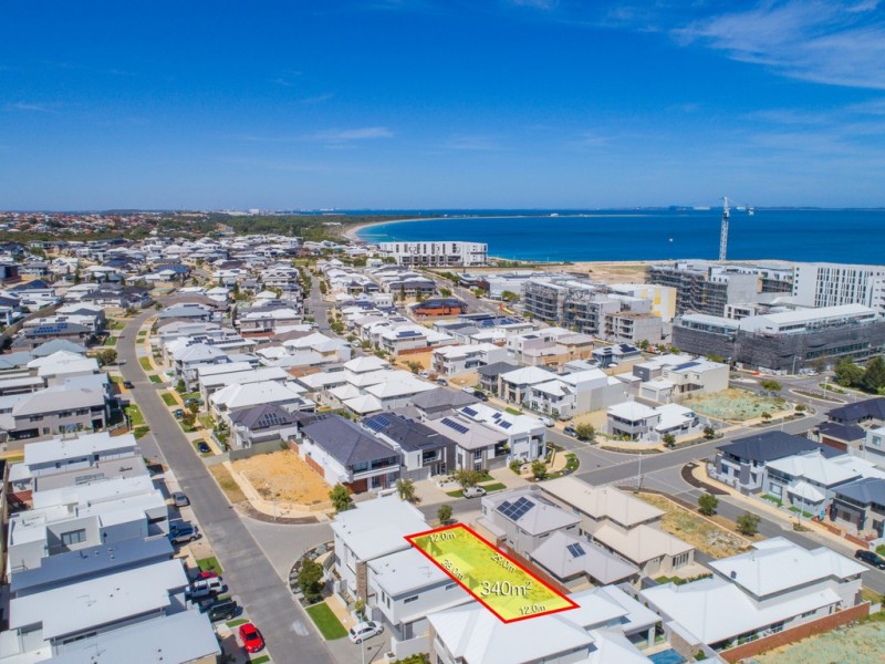 11 Devonshire Link, North Coogee WA 6163