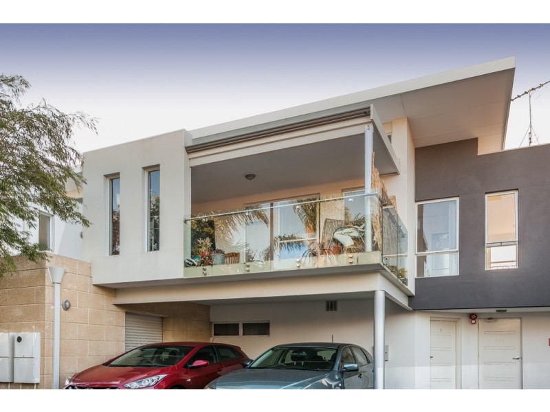 8/7 Goldsmith Road, Spearwood WA 6163