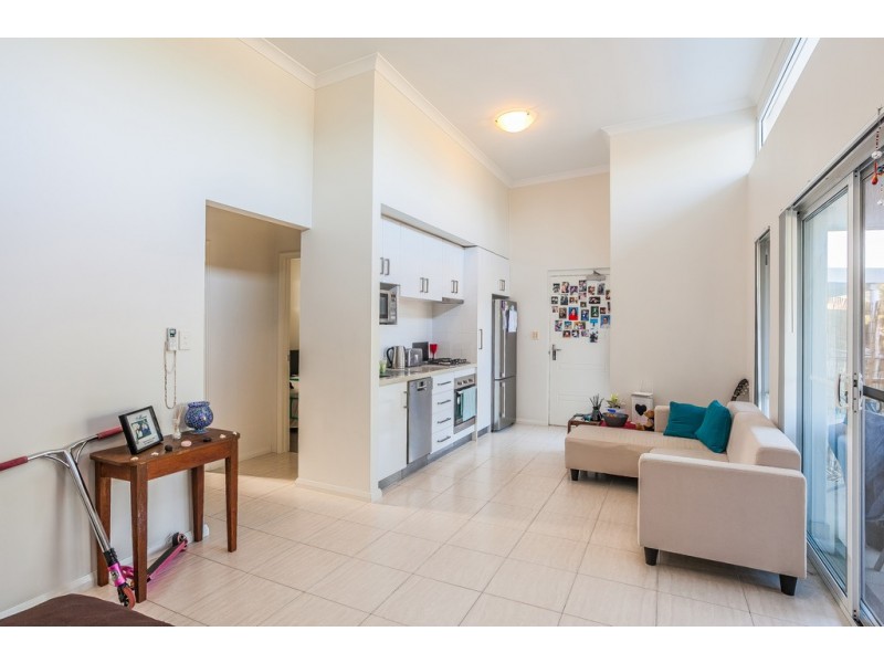 8/7 Goldsmith Road, Spearwood WA 6163