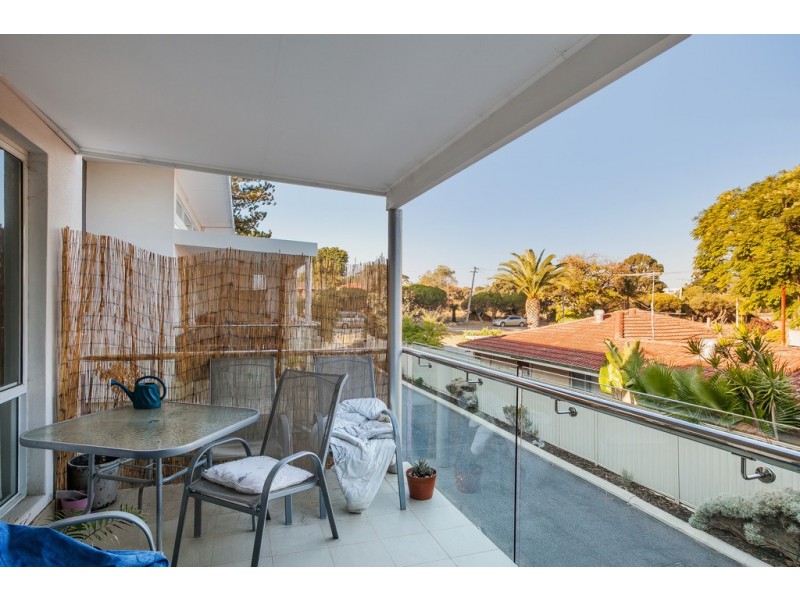 8/7 Goldsmith Road, Spearwood WA 6163