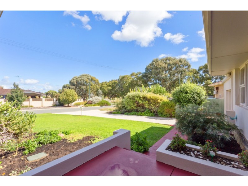 47 Sawle Road, Hamilton Hill WA 6163