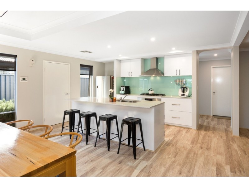 6 Benger Way, Baldivis WA 6171