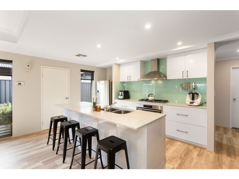 6 Benger Way, Baldivis WA 6171