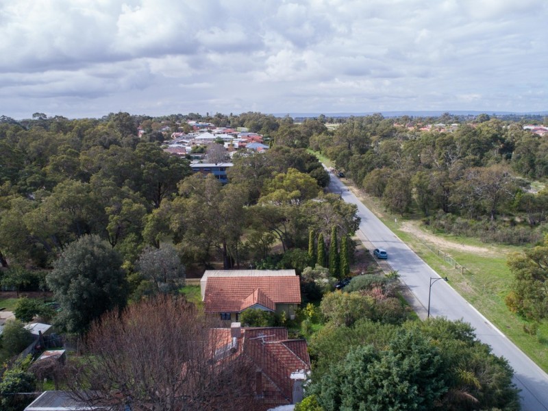 24 Malvolio Road, Coolbellup WA 6163