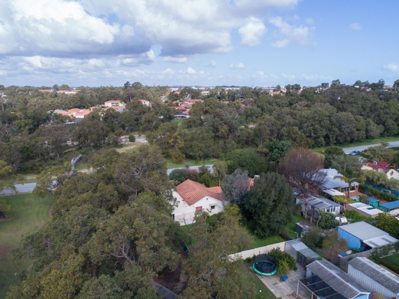 24 Malvolio Road, Coolbellup WA 6163