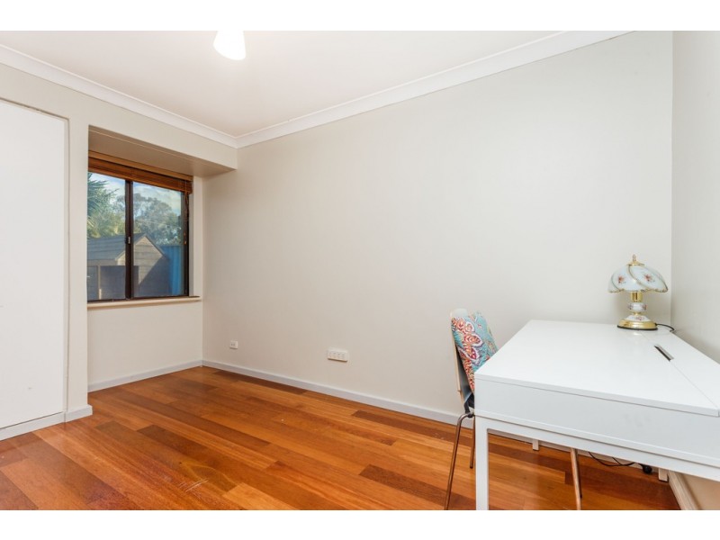 9 Grebe Gardens, Yangebup WA 6164