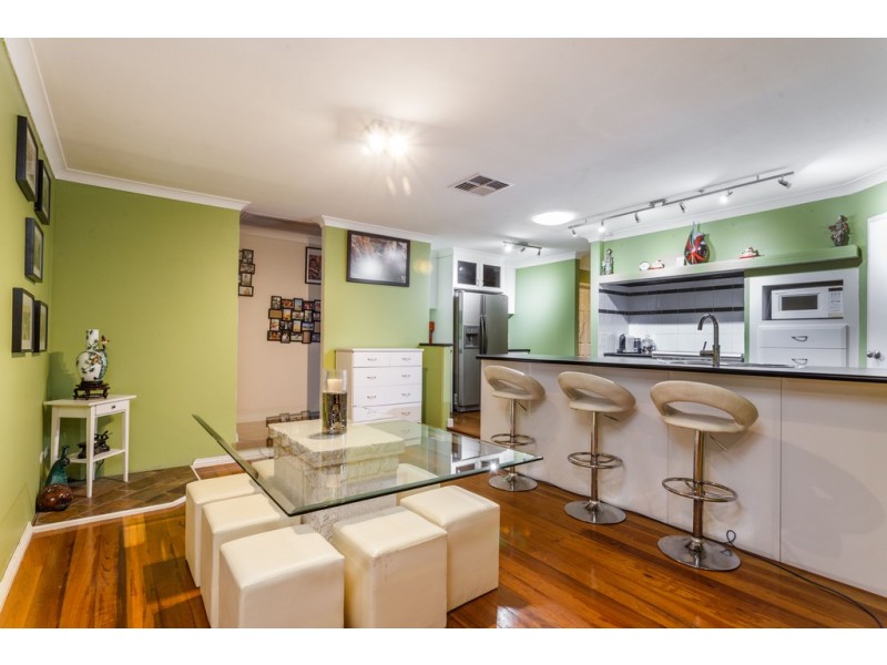 9 Grebe Gardens, Yangebup WA 6164