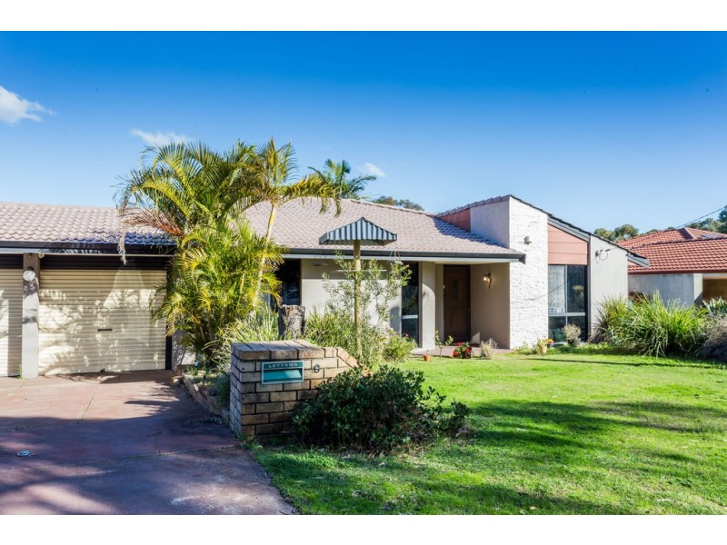9 Grebe Gardens, Yangebup WA 6164
