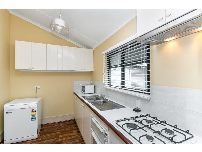 9 Harbour Road, South Fremantle WA 6162