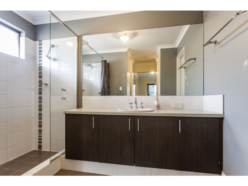 29 Westlinton Circle, Waikiki WA 6169