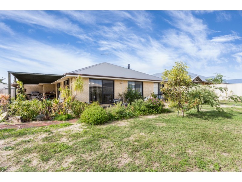 29 Westlinton Circle, Waikiki WA 6169