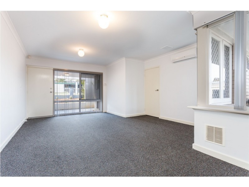 3 Harfleur Place, Hamilton Hill WA 6163
