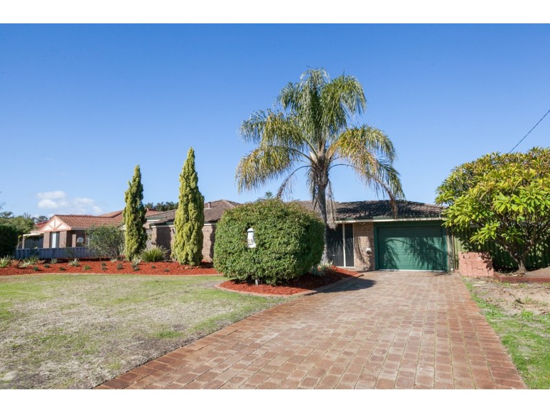 61 Grassbird Loop, Yangebup WA 6164