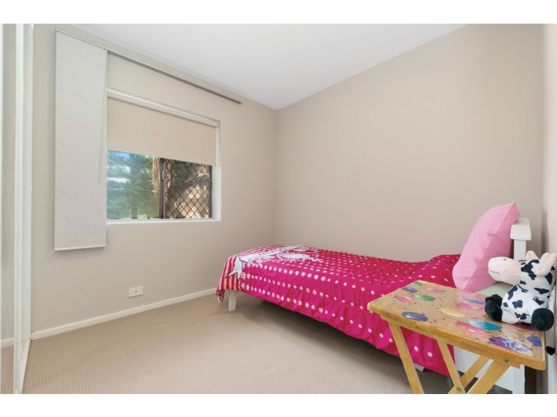 16/4 Southend Road, Hamilton Hill WA 6163