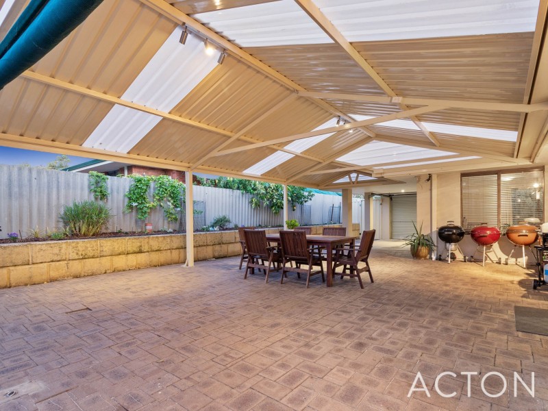 8 McMahon Way, Samson WA 6163