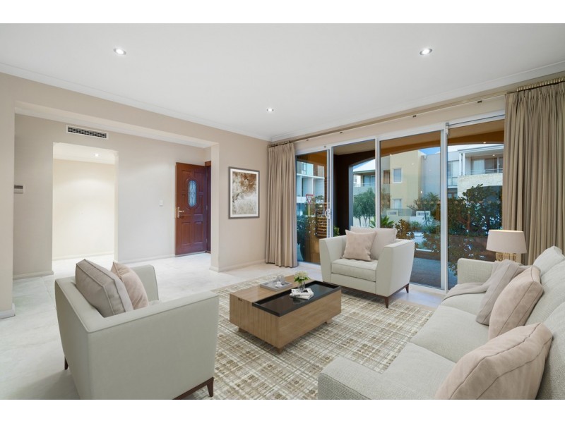 4 Bernier Rise, North Coogee WA 6163