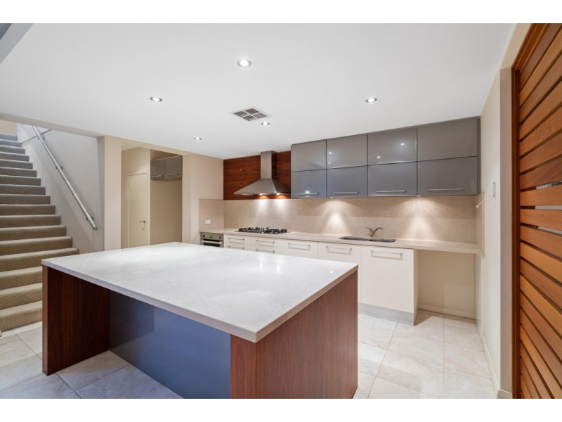 4 Bernier Rise, North Coogee WA 6163