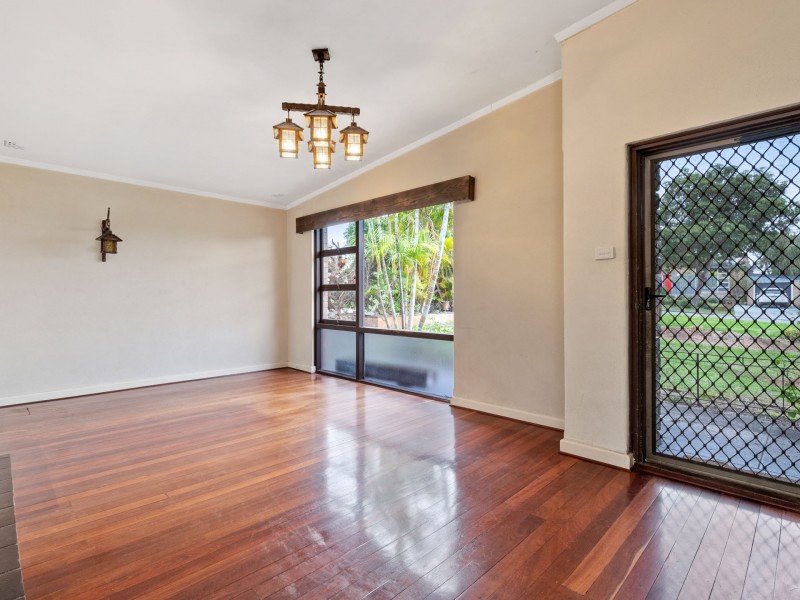 15 Jackman Street, Willagee WA 6156