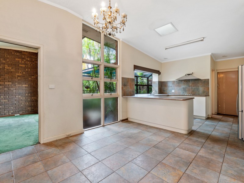 15 Jackman Street, Willagee WA 6156