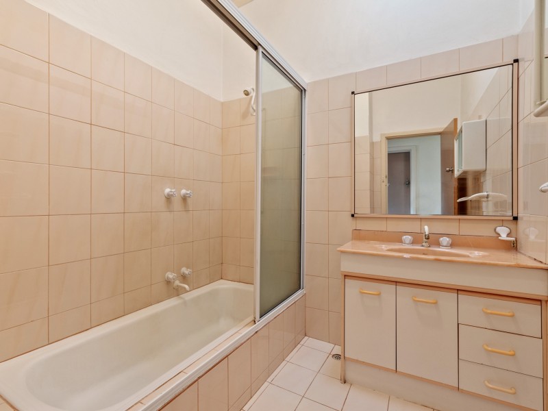 15 Jackman Street, Willagee WA 6156