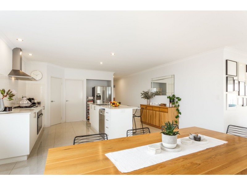 9 Wollemi Street, Spearwood WA 6163