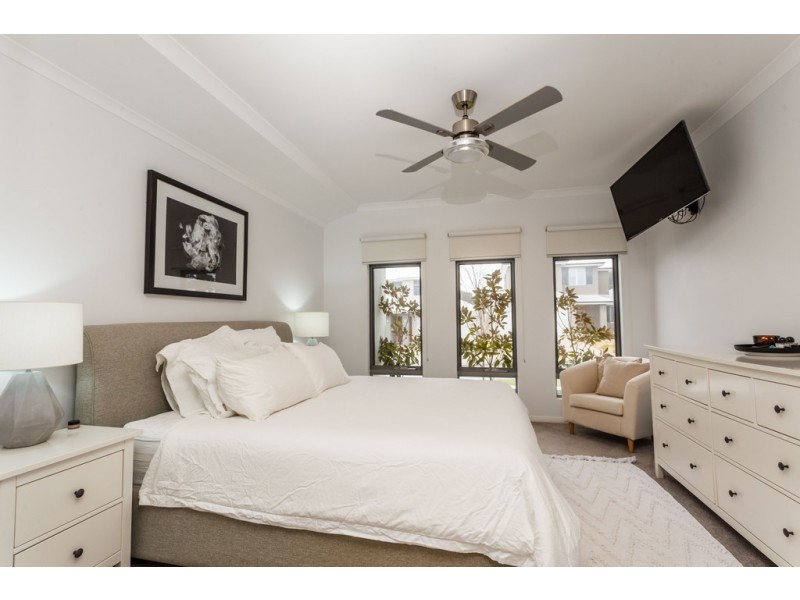 9 Wollemi Street, Spearwood WA 6163