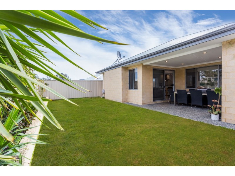 9 Wollemi Street, Spearwood WA 6163