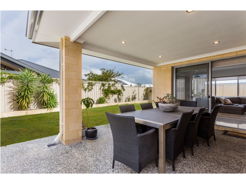 9 Wollemi Street, Spearwood WA 6163