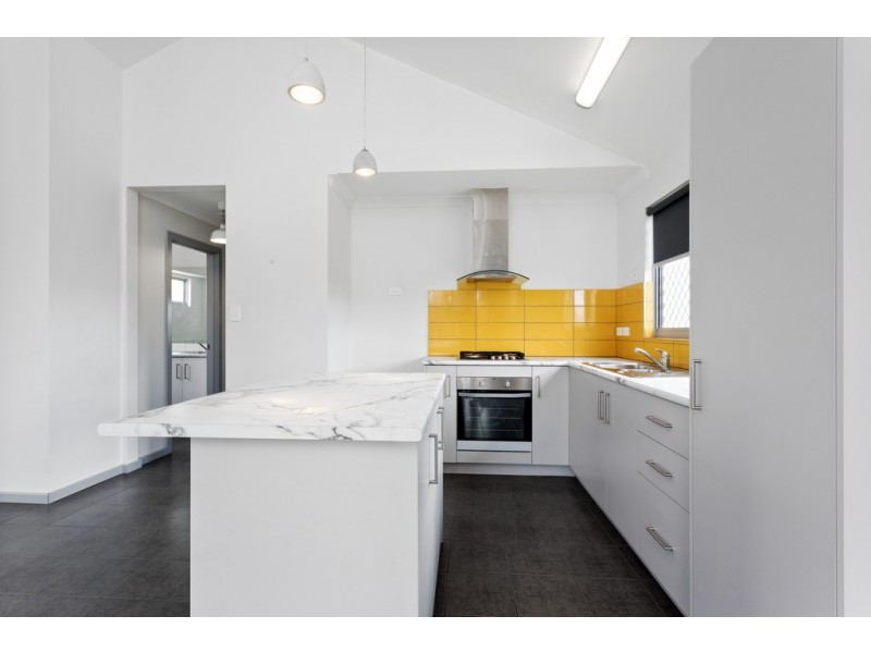 12A Grandpre Crescent, Hamilton Hill WA 6163