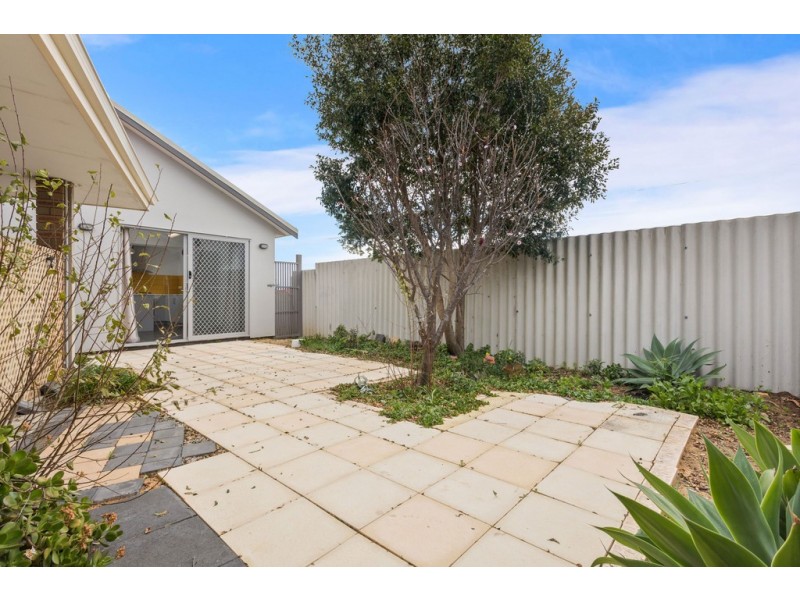 12A Grandpre Crescent, Hamilton Hill WA 6163